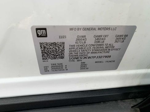 Certified 2023 Chevrolet Traverse RS w/ LPO, Floor Liner Package AWD/4WD image 34