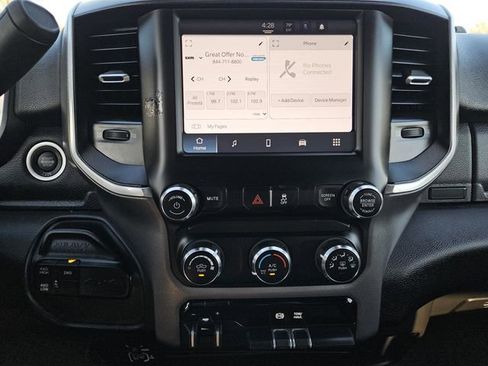 Used 2024 RAM 2500 Big Horn image 16