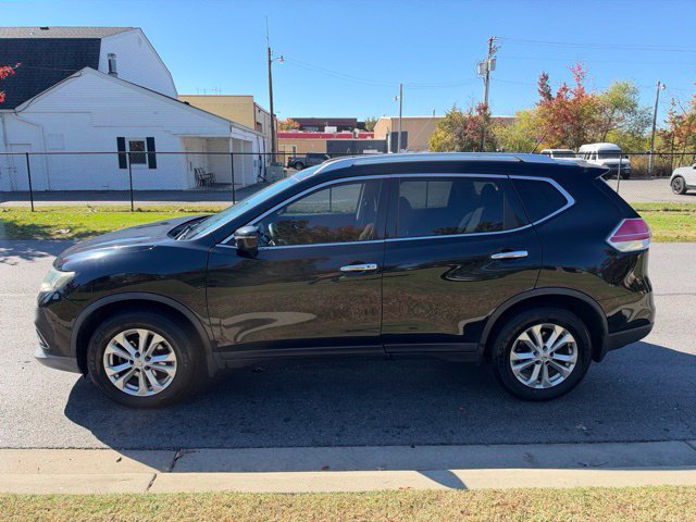 Used 2016 Nissan Rogue SV AWD/4WD image 26