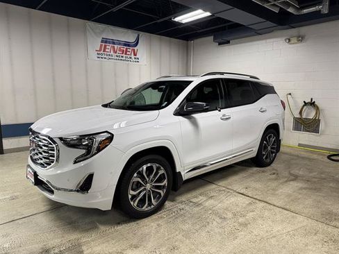 Used 2018 GMC Terrain Denali w/ Advanced Safety Package AWD/4WD image 1