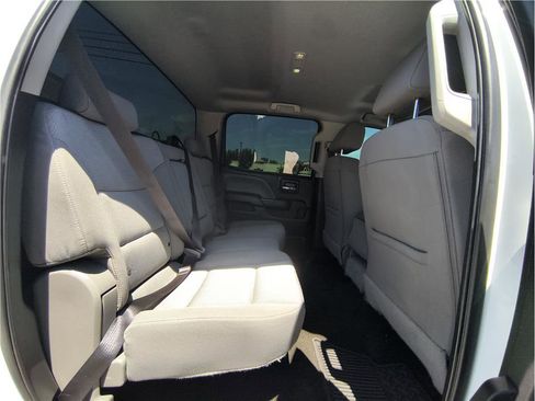 Used 2017 Chevrolet Silverado 2500 W/T image 16