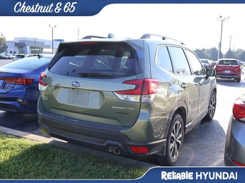 Used 2021 Subaru Forester Limited AWD/4WD image 22