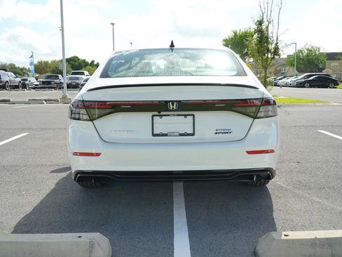Used 2025 Honda Accord Sport image 6