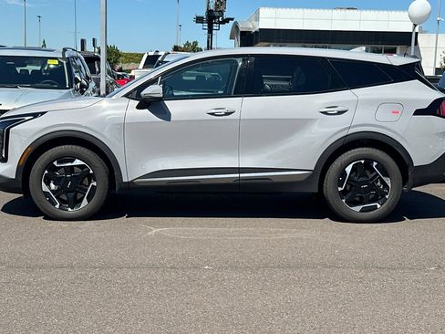 Certified 2026 Kia Sportage S AWD/4WD image 7