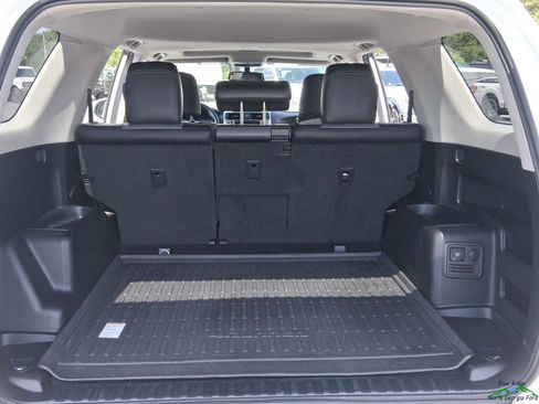 Used 2017 Toyota 4Runner SR5 Premium RWD image 13