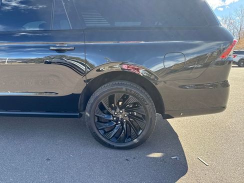 Certified 2025 Lincoln Navigator L Reserve w/ Jet Appearance Package image 25