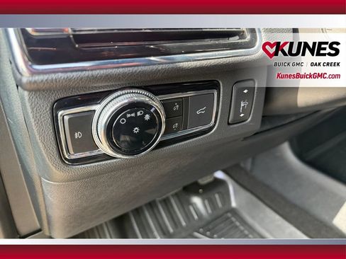 Used 2021 Lincoln Navigator L Reserve AWD/4WD image 19