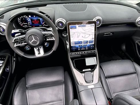 Used 2022 Mercedes-Benz SL 63 AMG 4MATIC image 15