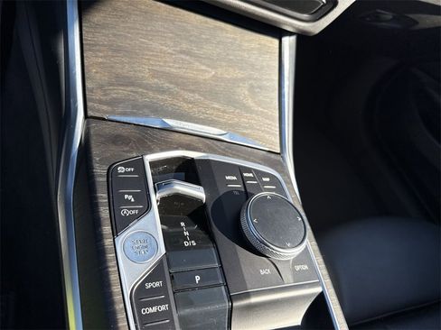 Used 2024 BMW 430i Convertible image 18