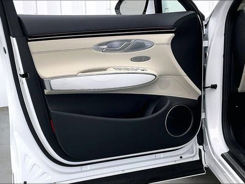 New 2026 Genesis GV70 2.5T Advanced image 11