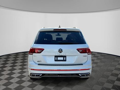 Used 2024 Volkswagen Tiguan SEL R-Line AWD/4WD image 6