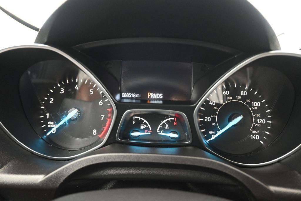 Used 2019 Ford Escape SEL AWD/4WD image 15