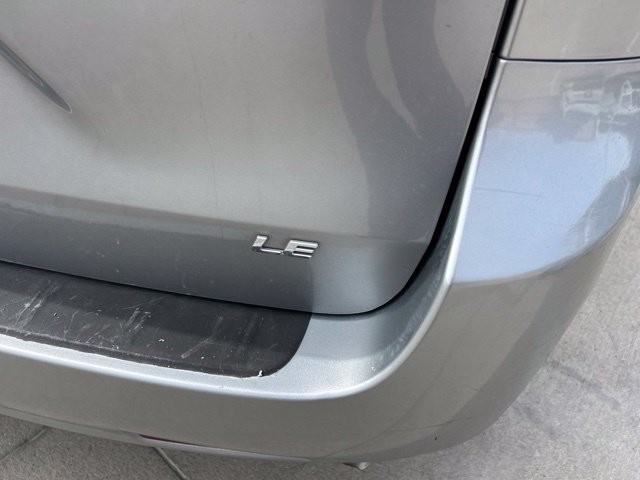Used 2013 Toyota Sienna LE FWD image 5