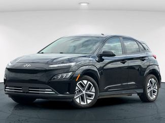 Used 2023 Hyundai Kona Limited w/ Cargo Package FWD video 1