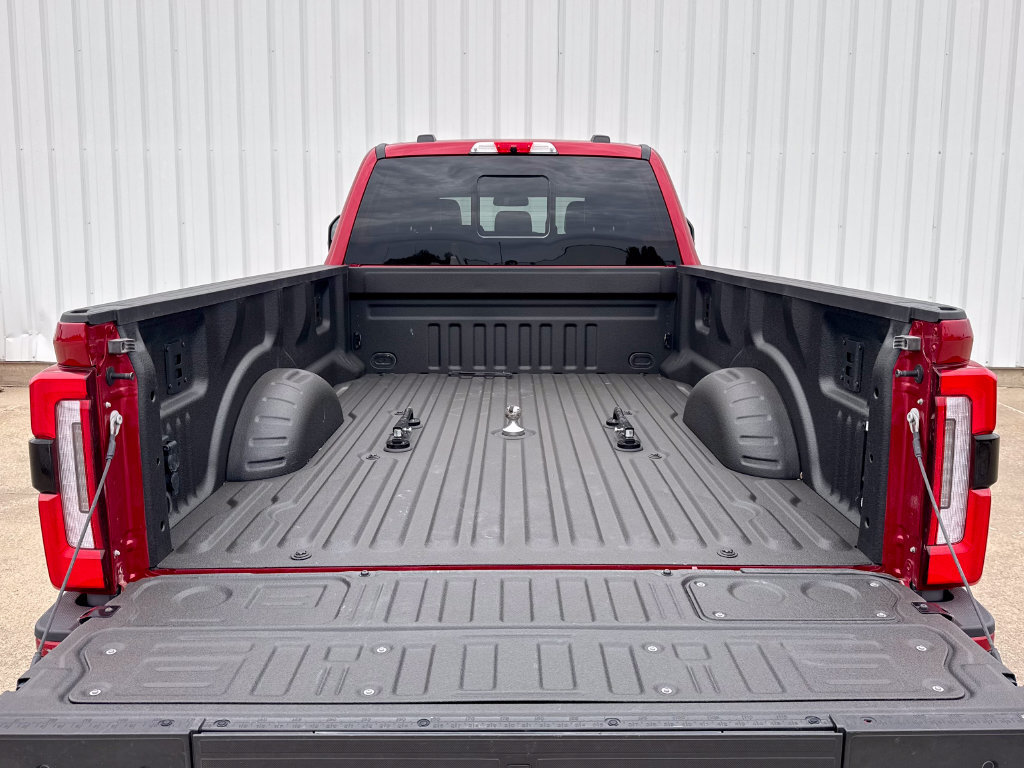 Certified 2024 Ford F450 Platinum w/ FX4 Off-Road Package AWD/4WD image 16