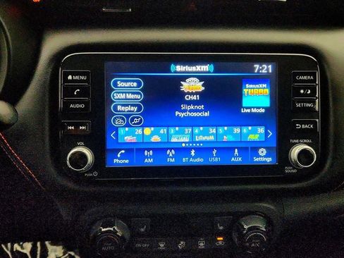 Used 2024 Nissan Kicks SR w/ SR Premium Package FWD image 17