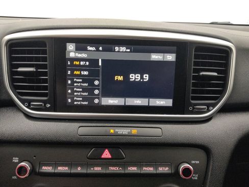 Used 2020 Kia Sportage LX FWD image 25