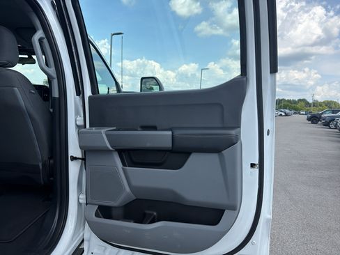Used 2024 Ford F250 XL w/ STX Appearance Package AWD/4WD image 22