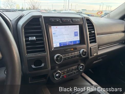 Used 2021 Ford Expedition Max XLT image 40