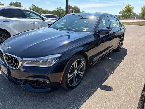 Used 2016 BMW 750i xDrive AWD/4WD image 2