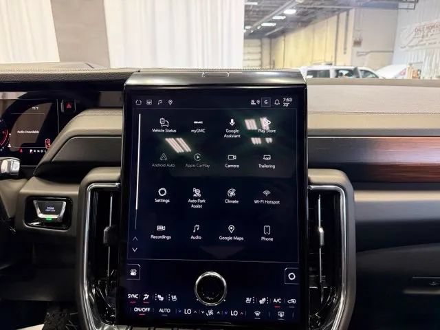 New 2026 GMC Yukon Denali w/ Denali Reserve Package AWD/4WD image 20