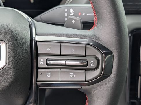 New 2026 GMC Yukon AT4 Ultimate image 18