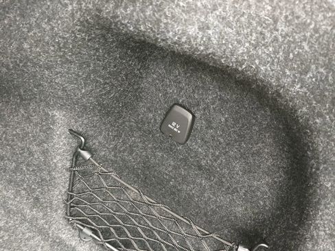 Used 2020 Volvo S60 T5 Inscription image 29