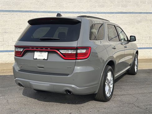 Used 2024 Dodge Durango GT image 7
