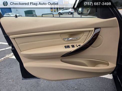 Used 2014 BMW 328d xDrive Sedan AWD/4WD image 20