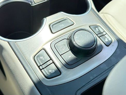 Used 2020 GMC Terrain Denali FWD image 13