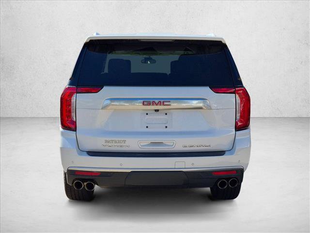 Used 2023 GMC Yukon XL Denali AWD/4WD image 6