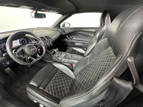 Used 2018 Audi R8 V10 plus AWD/4WD image 4