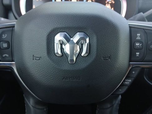 Used 2022 RAM 2500 Laramie AWD/4WD image 5