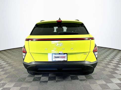 Used 2025 Hyundai Kona SEL AWD/4WD image 9