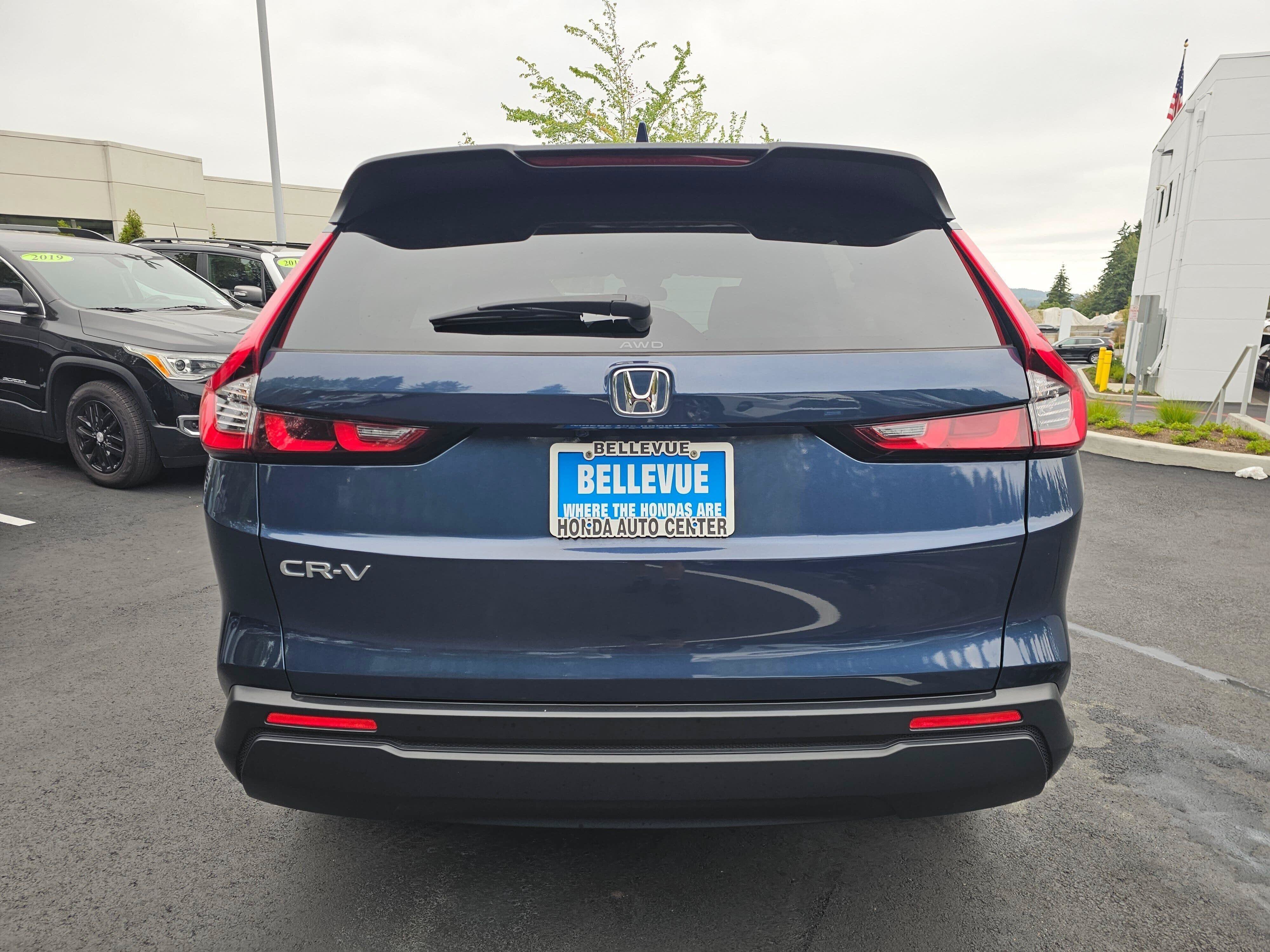 Used 2024 Honda CR-V EX image 6