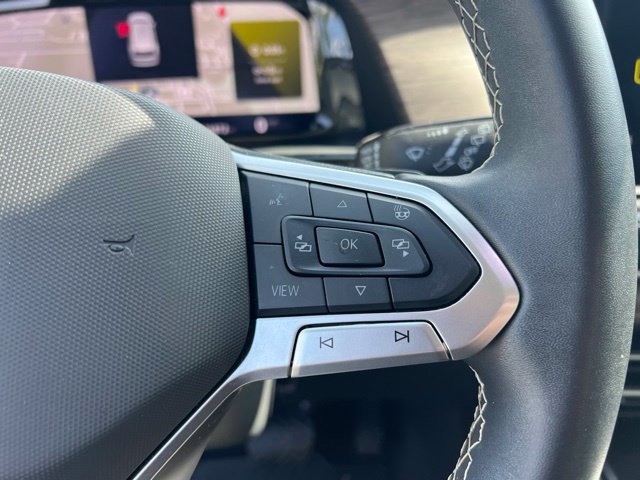 Used 2024 Volkswagen Atlas SEL AWD/4WD image 15