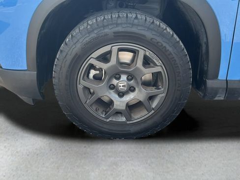 Used 2024 Honda Pilot TrailSport image 10