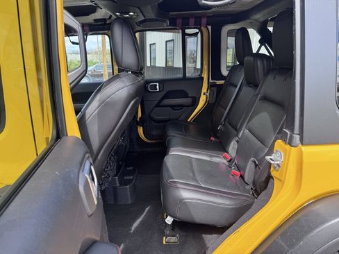Used 2020 Jeep Wrangler Unlimited Rubicon AWD/4WD image 12