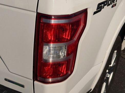 Used 2018 Ford F150 XLT w/ Equipment Group 302A Luxury image 18