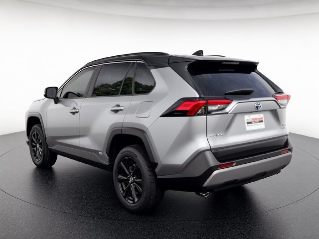 Used 2023 Toyota RAV4 XSE w/ XSE Grade Weather Package AWD/4WD image 4