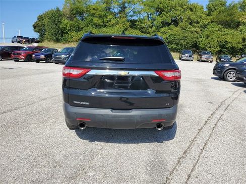 Used 2019 Chevrolet Traverse LT image 5