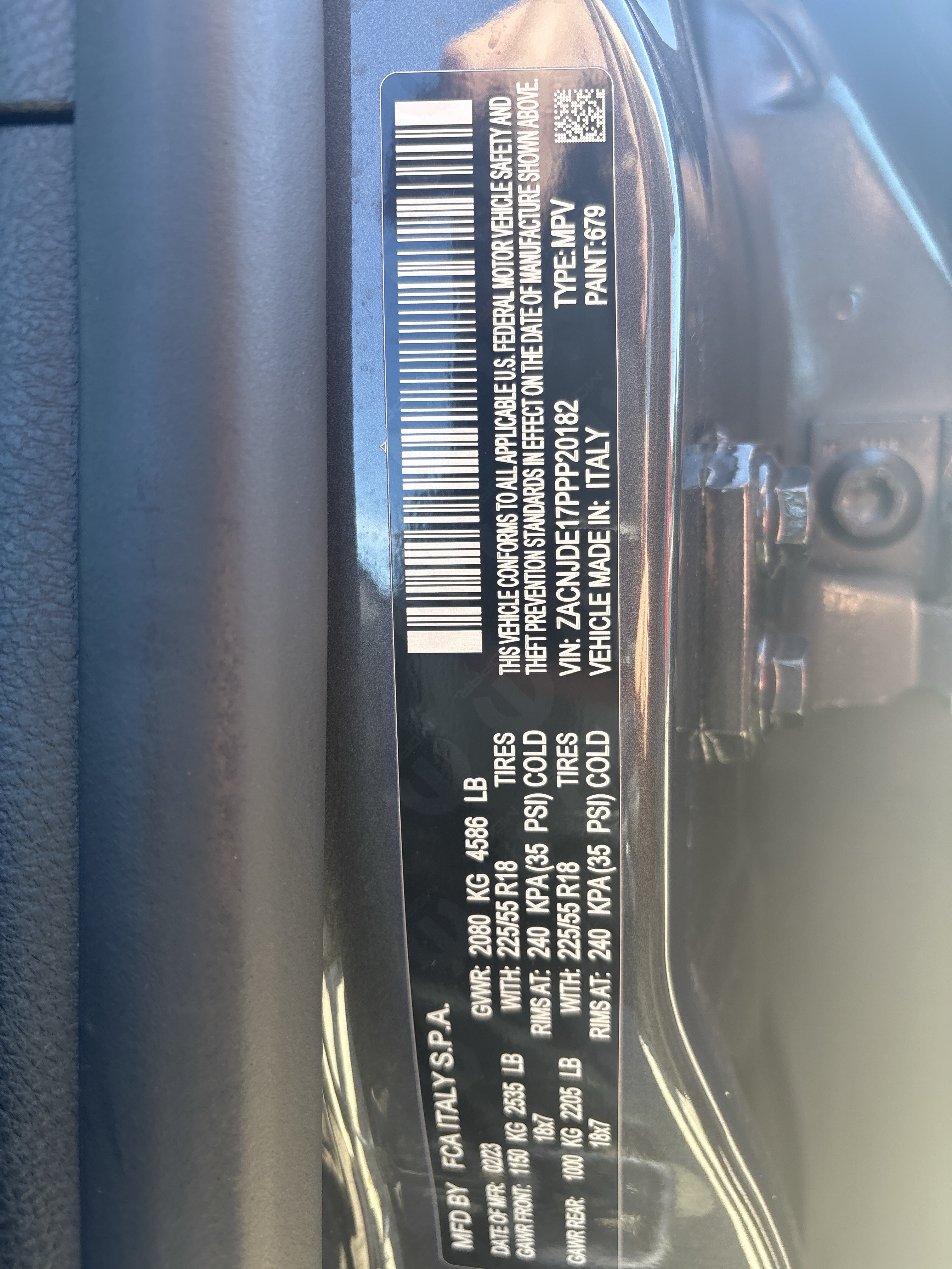 Used 2023 Jeep Renegade Altitude AWD/4WD image 5