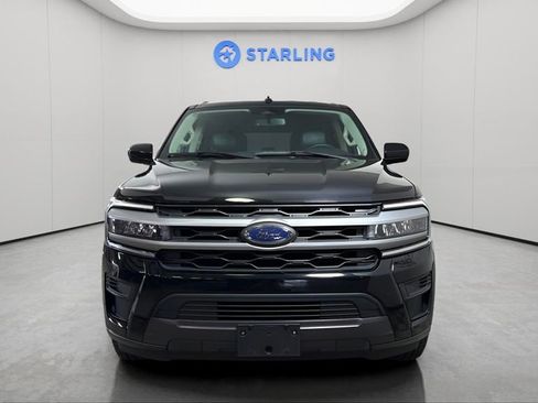 Used 2024 Ford Expedition Max XLT image 15