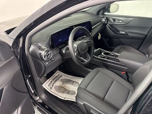 New 2026 Chevrolet Equinox LT w/ Midnight Edition FWD image 26