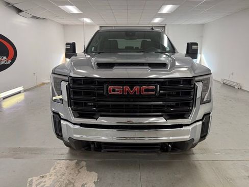 New 2026 GMC Sierra 2500 Pro w/ Convenience Package image 2