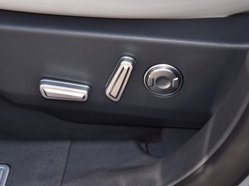 New 2026 Lincoln Nautilus Reserve image 37