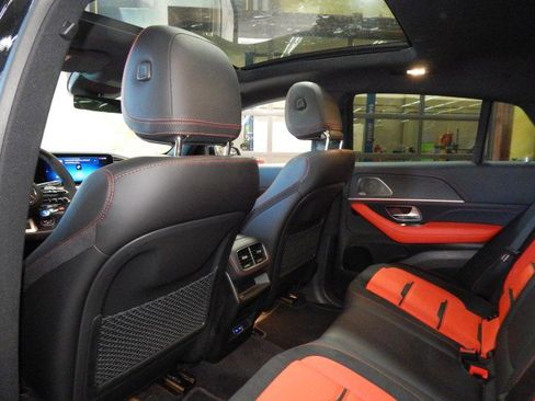 Used 2024 Mercedes-Benz GLE 53 AMG 4MATIC Coupe w/ AMG Night Package image 38