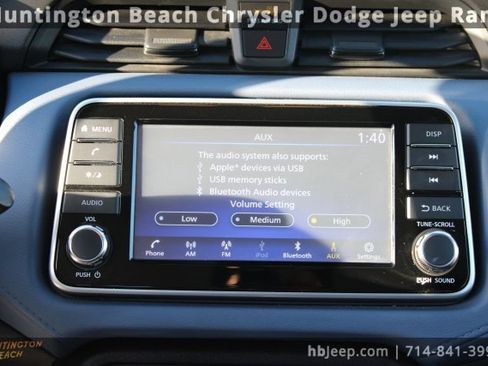 Used 2023 Nissan Versa SV image 13