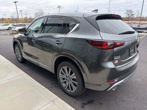New 2025 MAZDA CX-5 Signature image 5