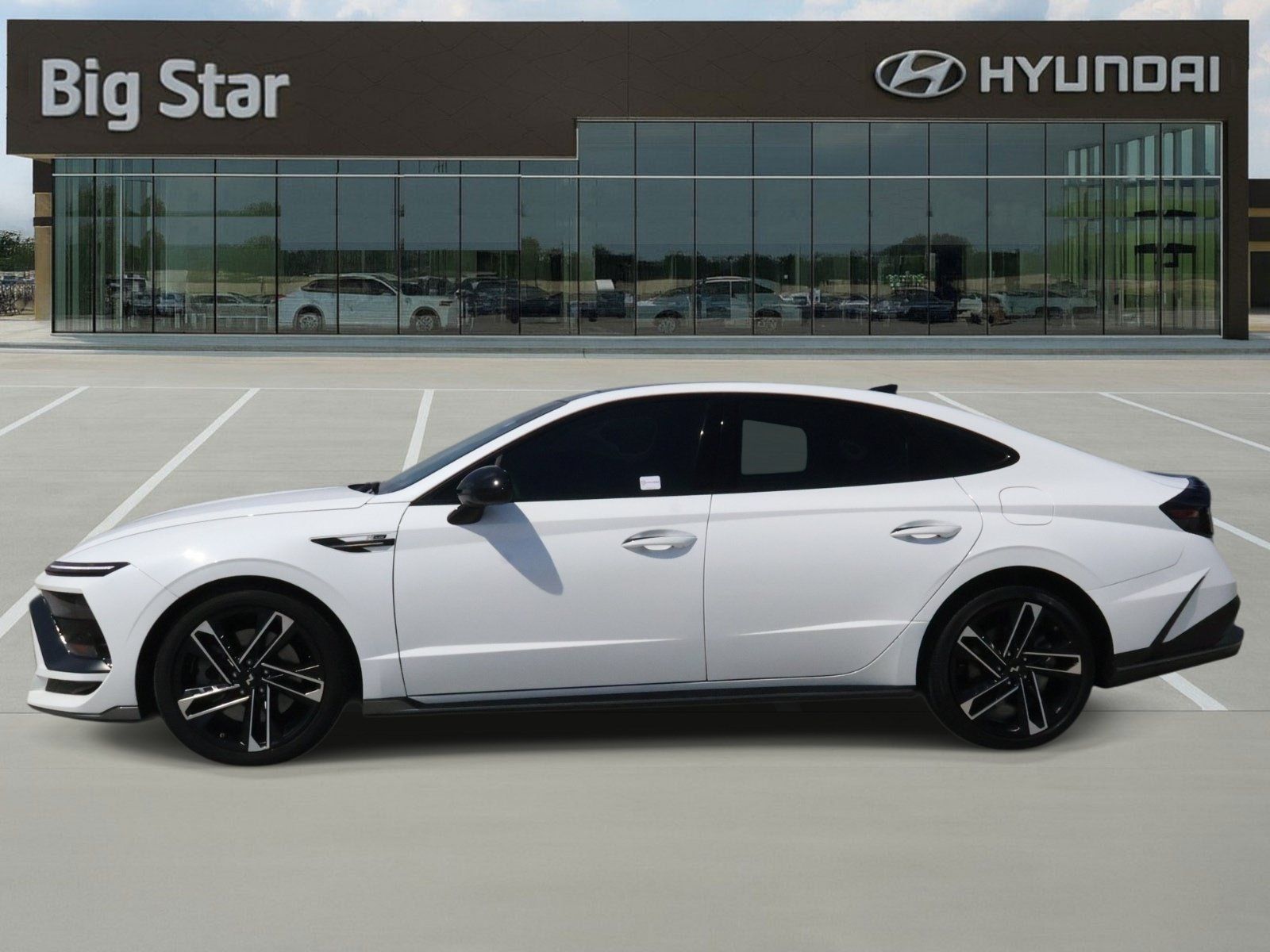 Used 2024 Hyundai Sonata N Line FWD image 2